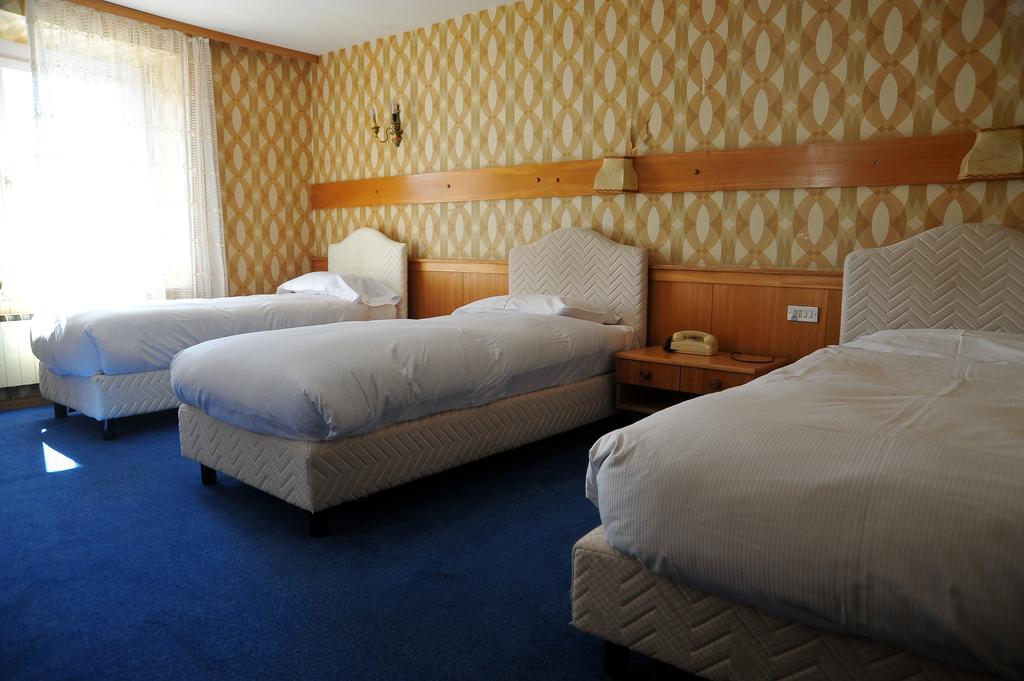 Hotel ปัสโซ สเตลวิโอ ภายนอก รูปภาพ
